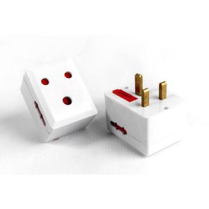Adaptor Multiplug Square to Round 13A-15A